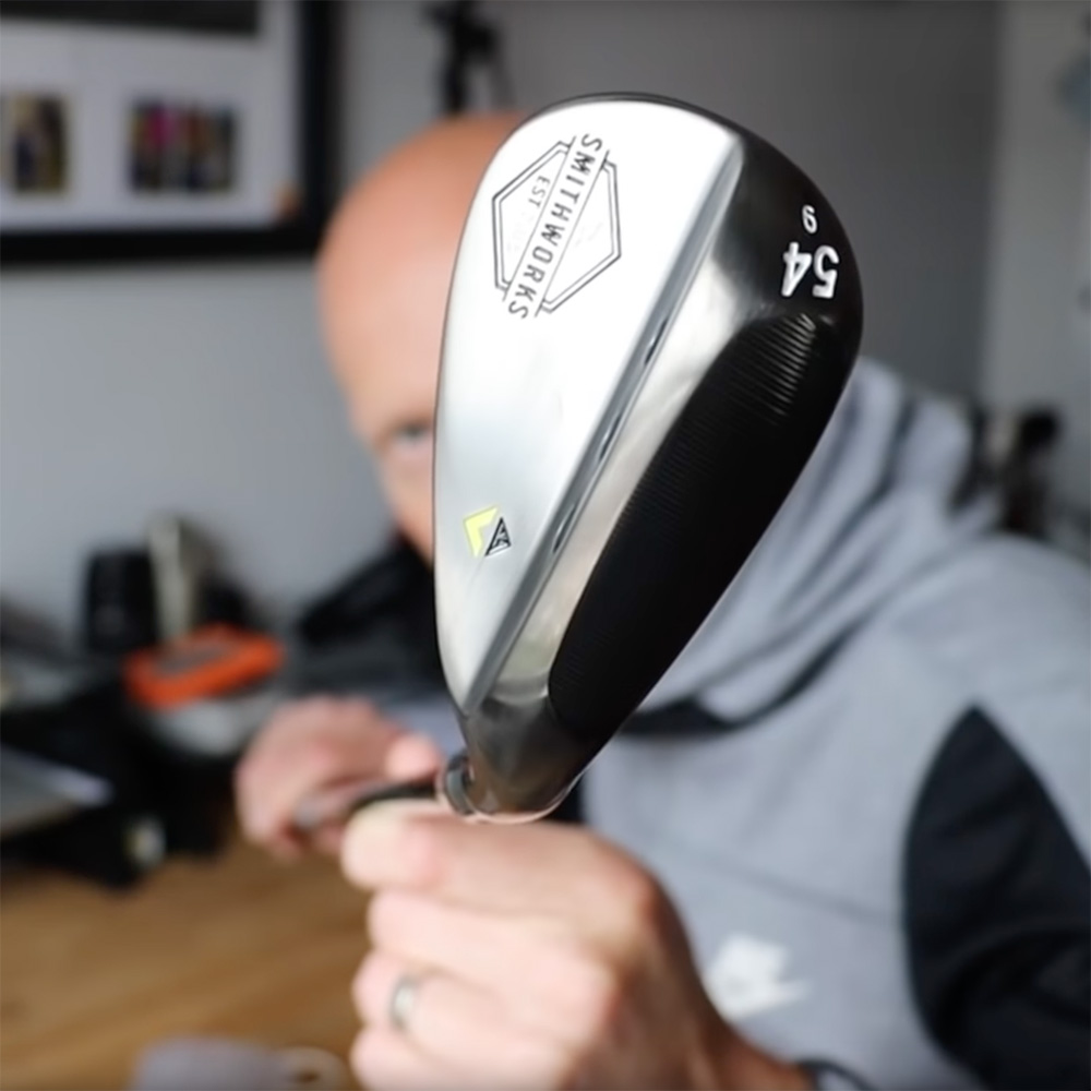 Das Bild zeigt einen Freestyle Wedge Produkttest von Steve Johnston