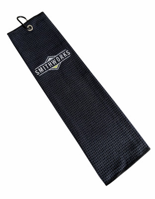 Das Bild zeigt ein SmithWorks® Schlägertuch mit Karabiner schwarz